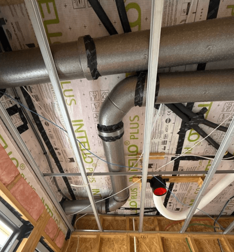 ComfoTube ductwork with airtight membrane penetrations